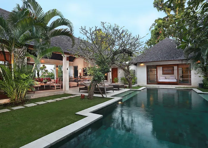 Bali Asri Hotel 4*